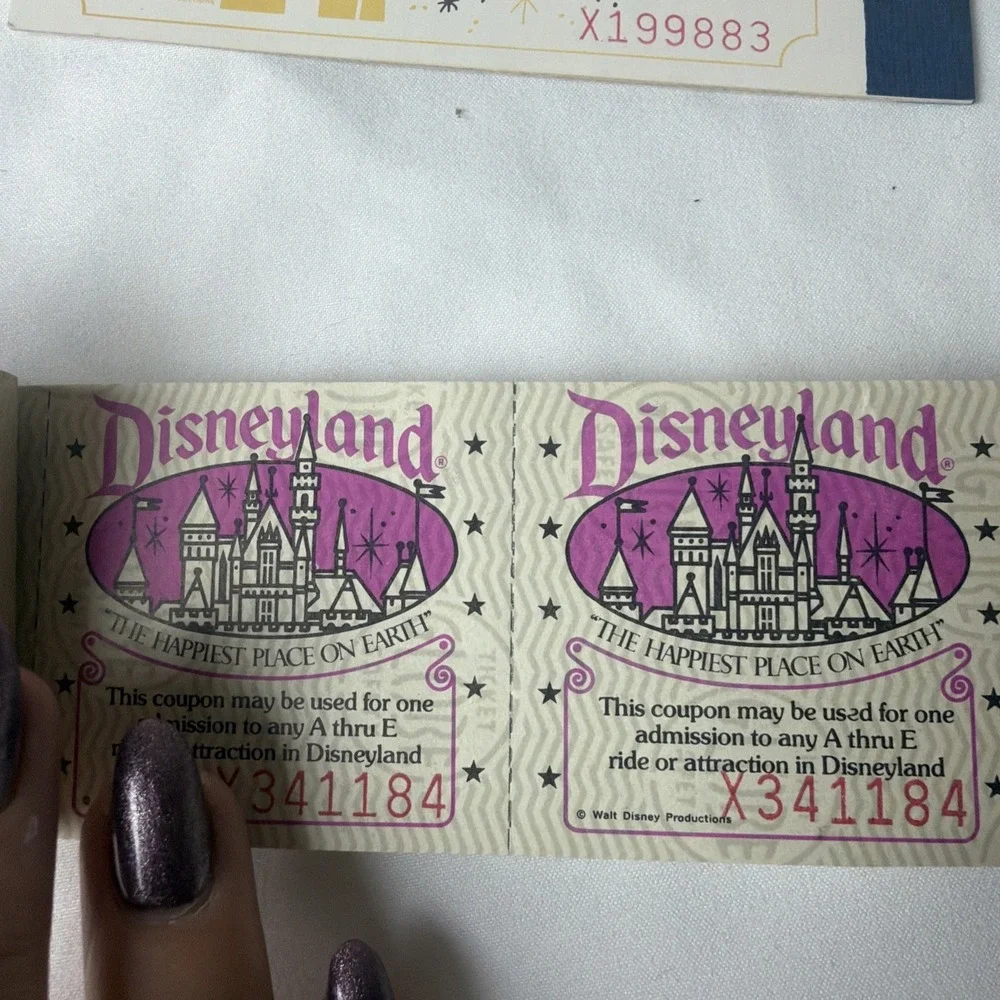 Vintage Disneyland 5 Adventures Courtesy Guest Ticket Book Complete 2 Lot